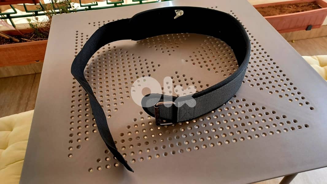 Nike Training Belt – Size L, Excellent Condition 2