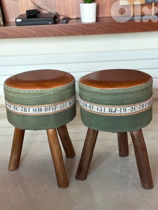2 tabourets for sell 0