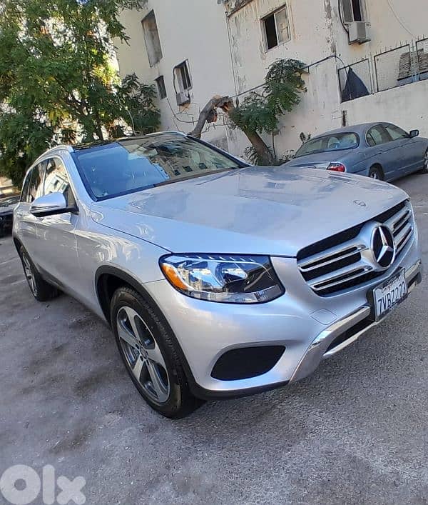 Mercedes-Benz GLC-Class 2017 clean car fax 1 Owner 0