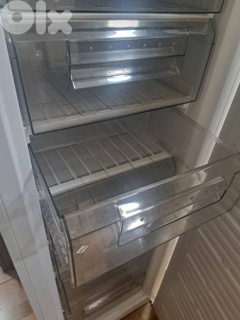 Used freezer in good condition for sale 1