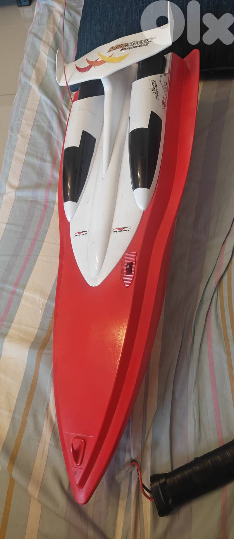 High speed boat 0