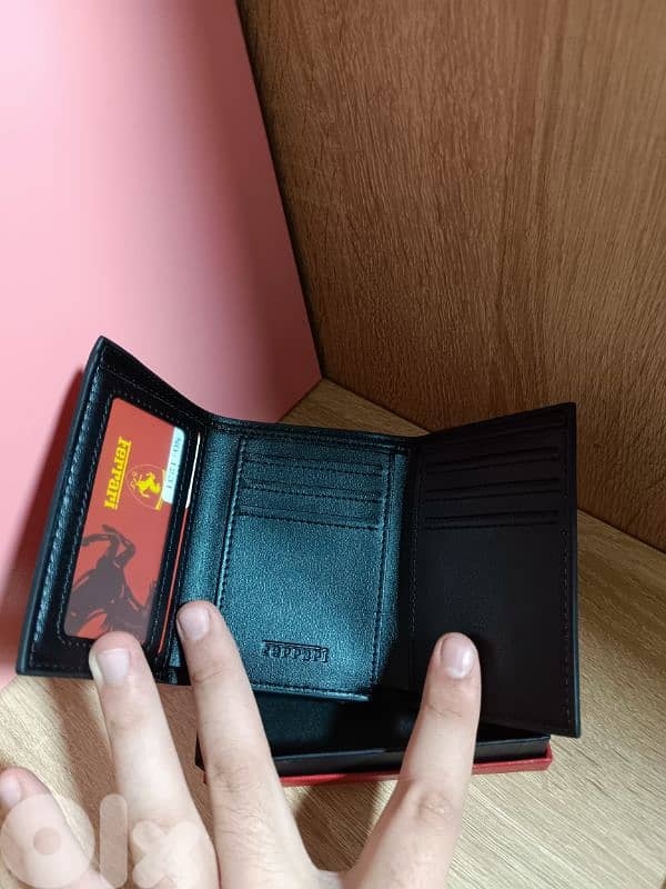 Ferrari Wallet For Men (new) 3