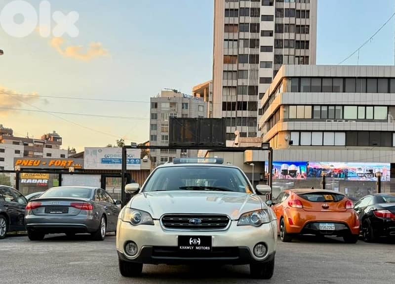 Subaru Outback 2.5L 4WD full options!! 0