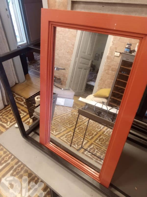 mirror مراية 0