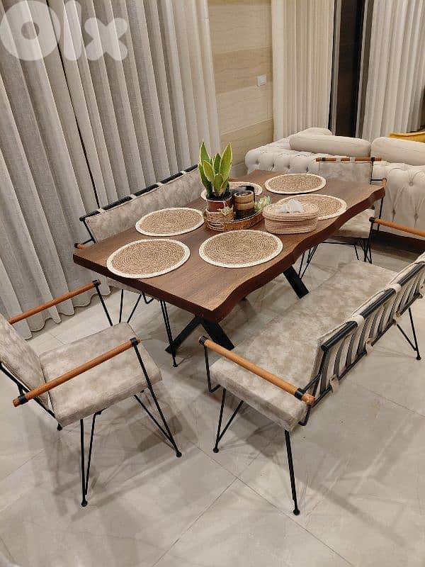 dining table ana chairs full set 0