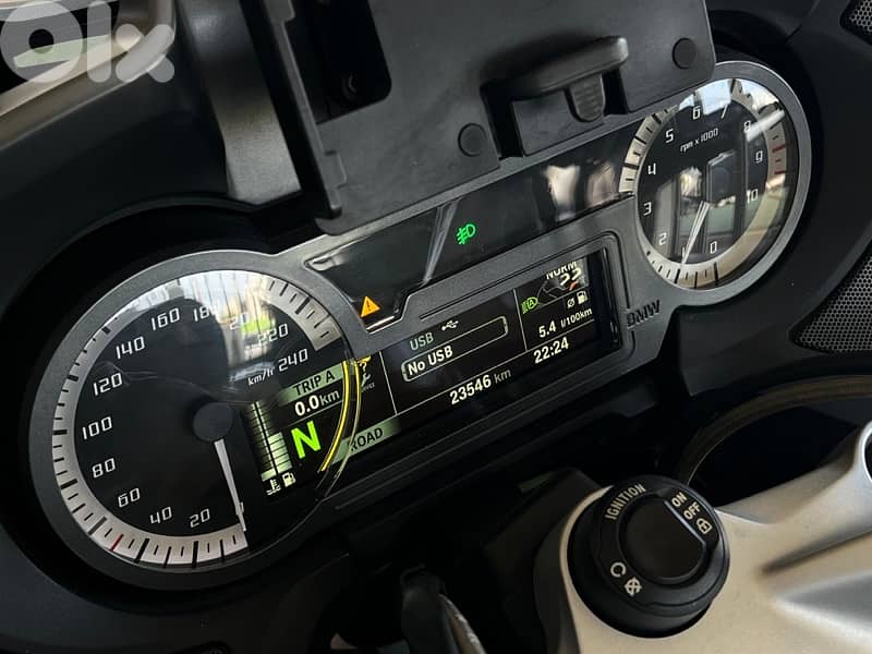 MOTORCYCLE BMW RT 1200 year 2015 Company source $14,900 3
