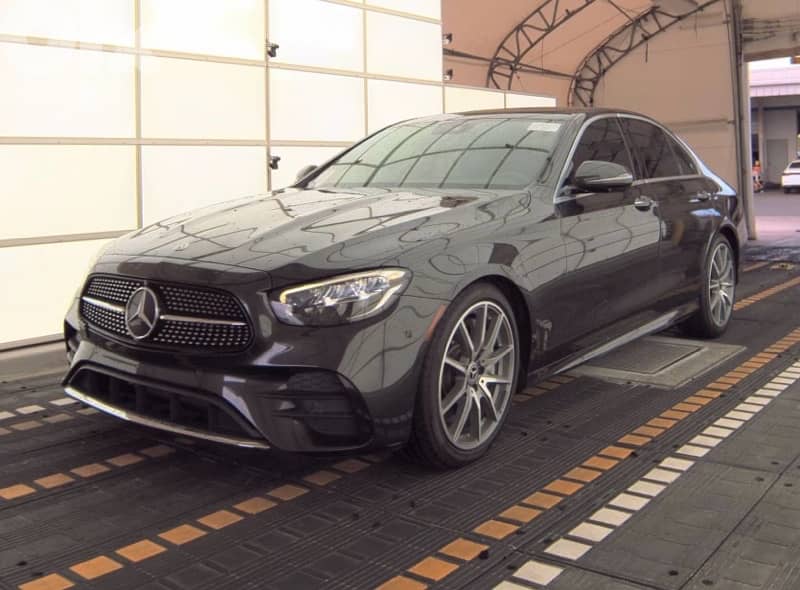Mercedes-Benz E-Class 2021 CLEAN TITLE AMG LINE 0