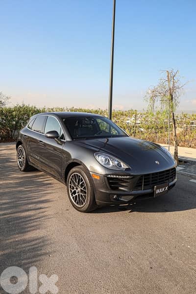 Porsche Macan S -  2017 MY - Chrono Pack - CLEAN CARFAX !!