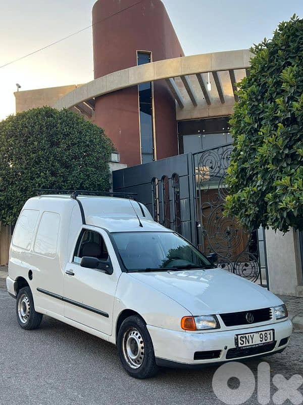 Volkswagen Caddy 1