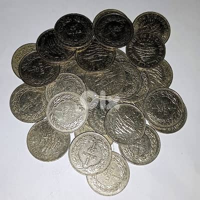 ليرات لبنانية معدنية تواريخ مشكلة