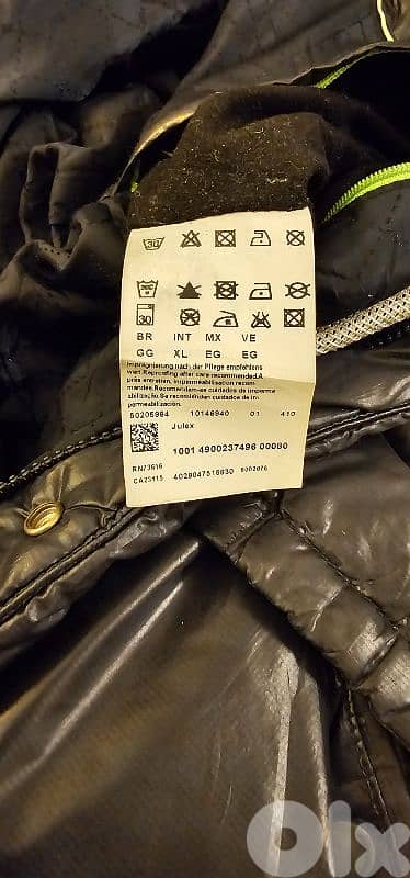 HUGO BOSS  puffer jacket 17
