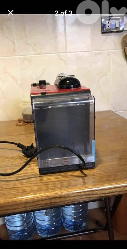 Nespresso Coffee Maker (genuine) مكنة قهوة وكابوتشينو نسبريسو الاصلية 1