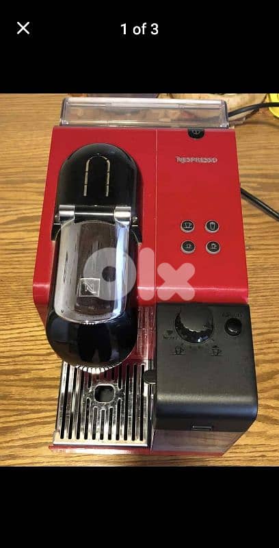 Nespresso Coffee Maker (genuine) مكنة قهوة وكابوتشينو نسبريسو الاصلية 2