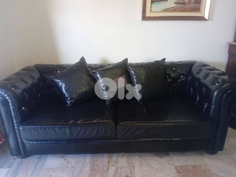 living room 0