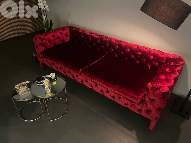 Red Velvet Chesterfield sofa 2