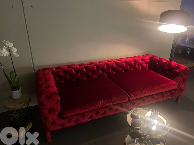 Red Velvet Chesterfield sofa 3