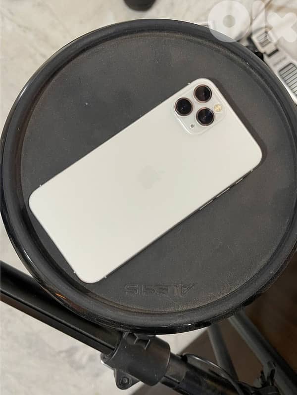 Iphone 11 pro 0