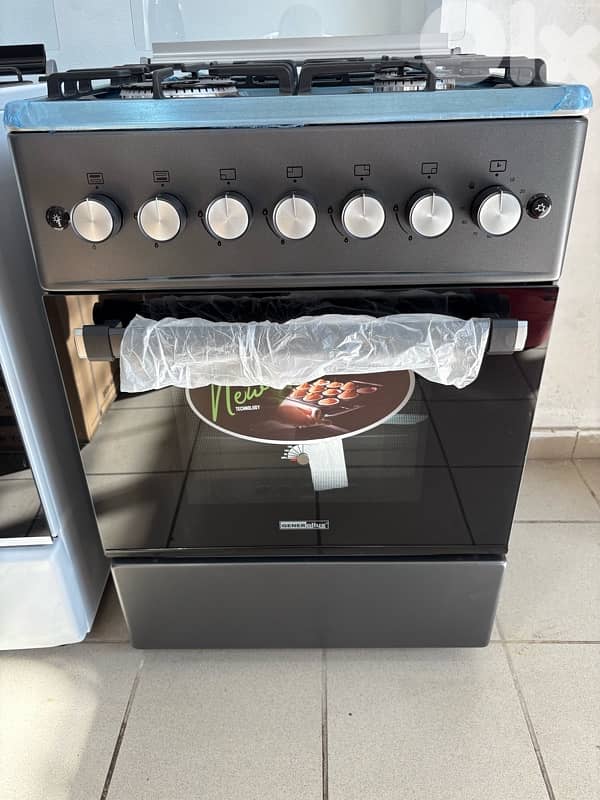 Gas Generallux 60cm Black فرن غاز جنرال لوكس راس دوبل 2