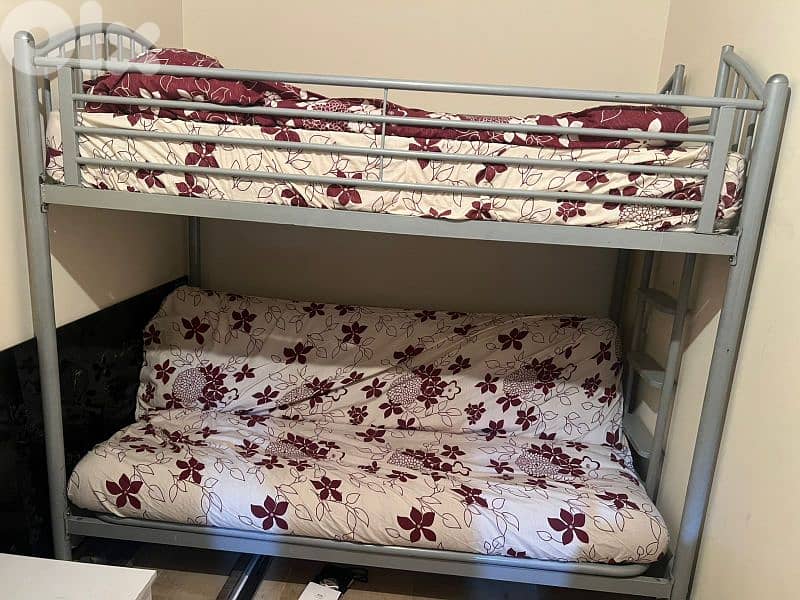 double deck bed with matresses 0