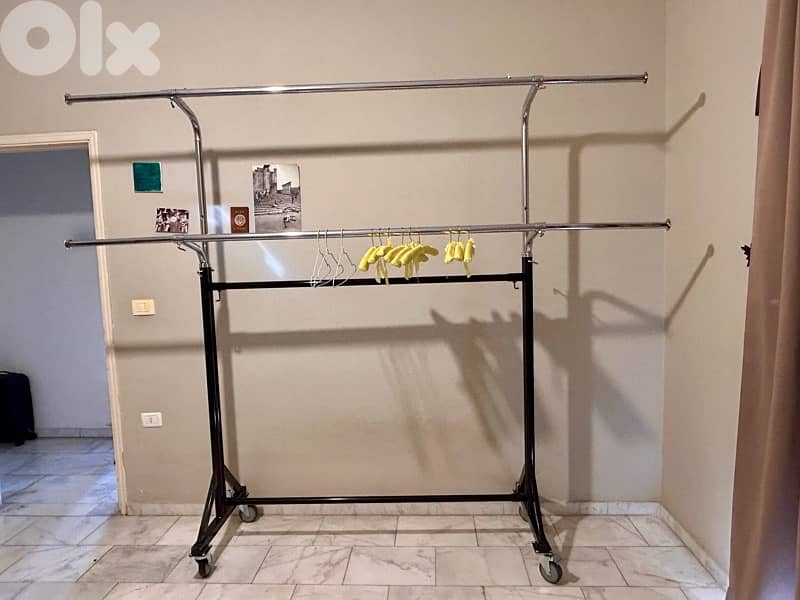 Adjustable Clothing Rail Garment Display, Clothes Rack 3