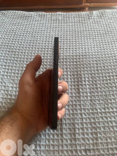 honor x6c 12 ram 256 storage used 3 times still new for sale or trade
