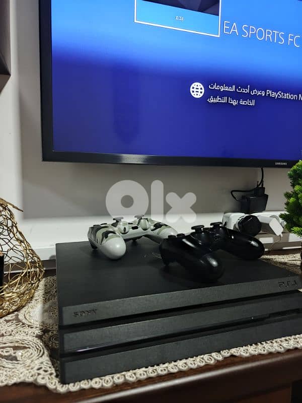 >  PS4 pro (1TB) 0