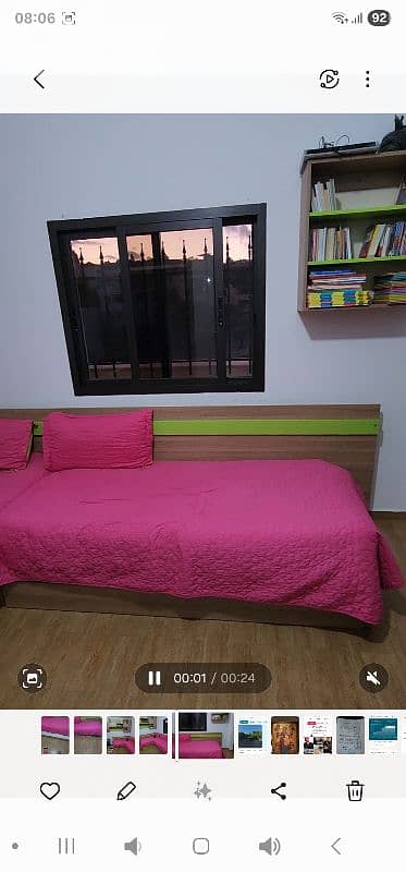 corner bedroom 3 beds