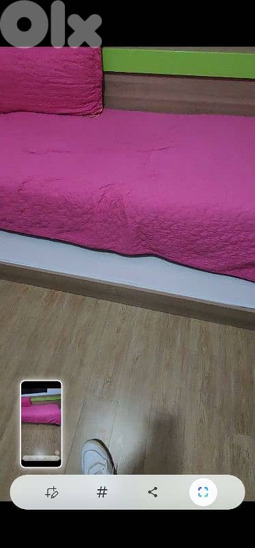 corner bedroom 3 beds 2