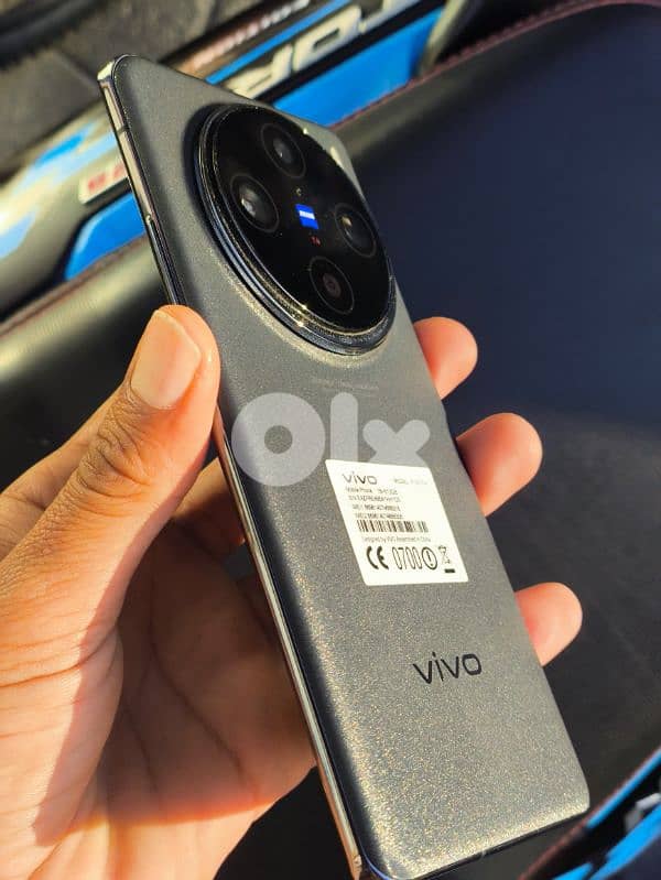 VIVO X100 PRO 1