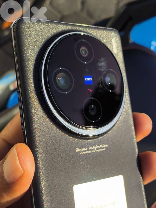 VIVO X100 PRO 4