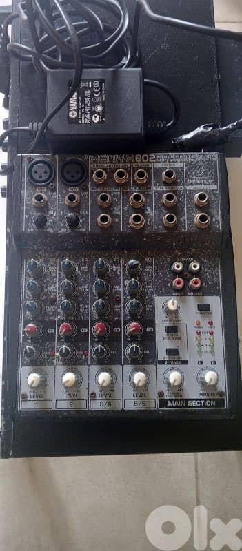 Live mixer+100volts amplifier+3 mic shure 2