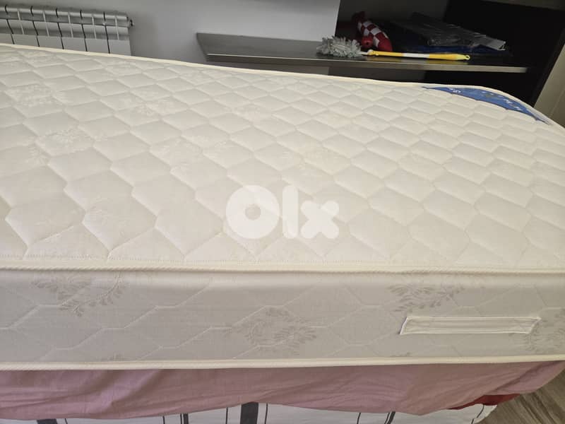 Mattresses Bed and Bed 1