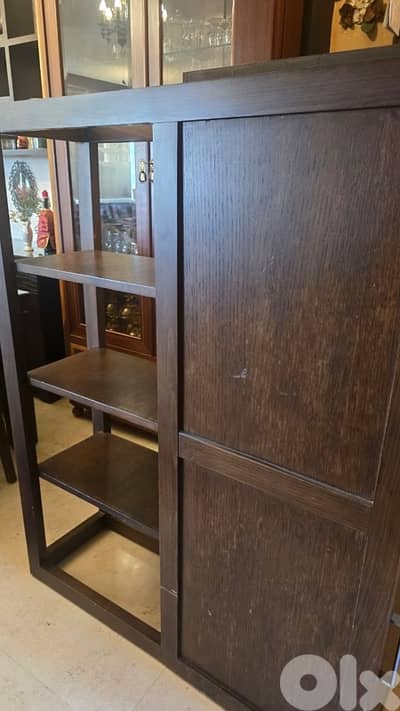 BOOKSHELVES with side cabinets