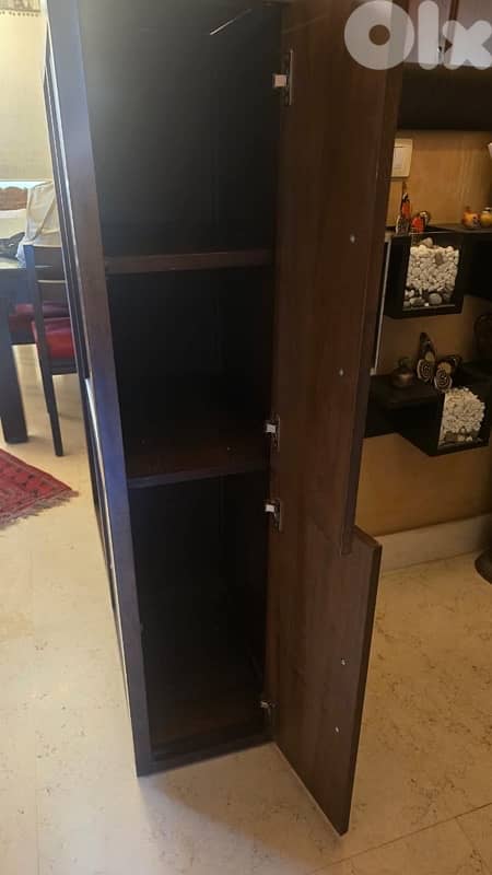 BOOKSHELVES with side cabinets 2
