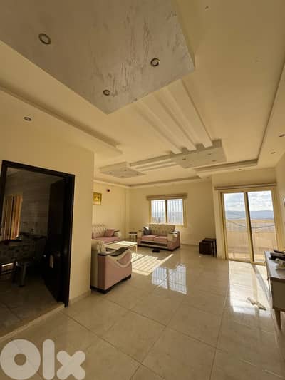 شقة كاشفة الجبل للبيع دوحة كفررمان -Apartment for Sale Dawhet Kfaruman