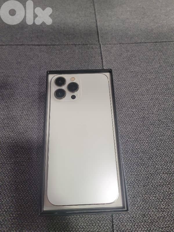 iPhone 13 pro max 256GB like new 0