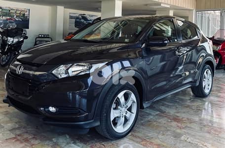 Honda HR-V year 2017 $17,500$