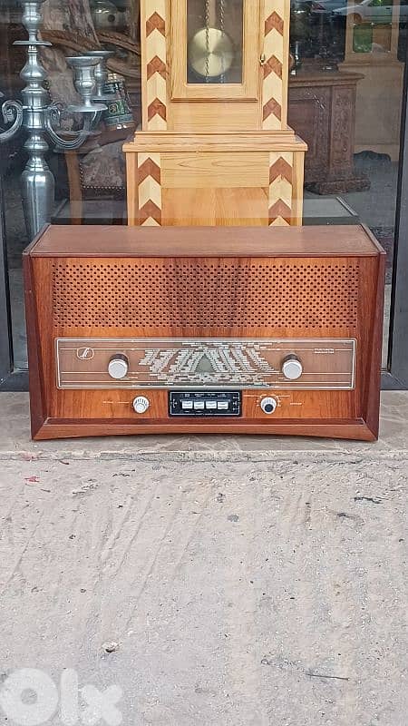 antique 0