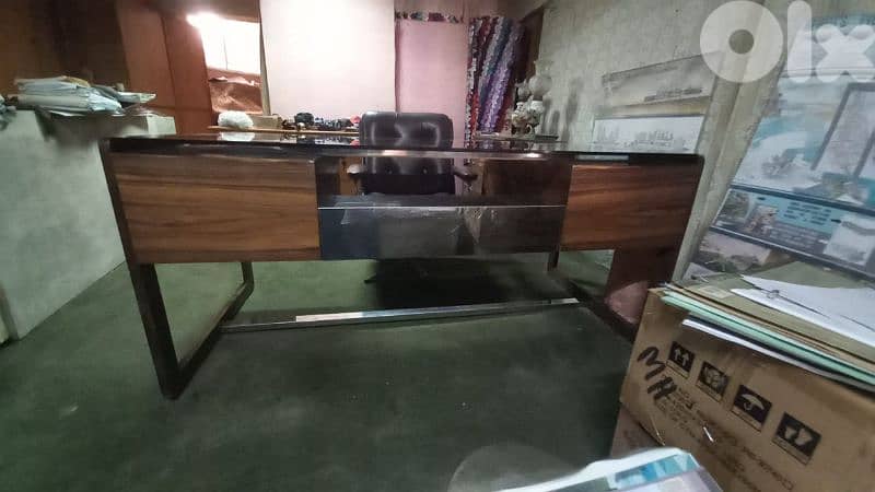 طاولة مكتب مع كرسي office with chair 4