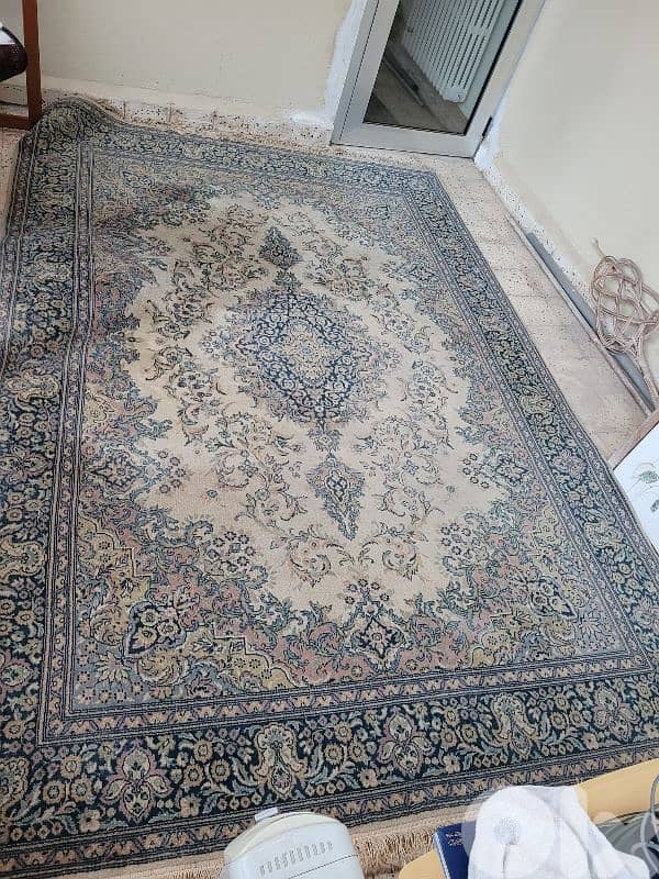 used big carpet 0