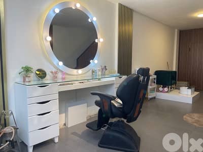 beauty salon