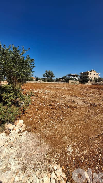 Land for sale in Bziza - أرض للبيع في بزيزا