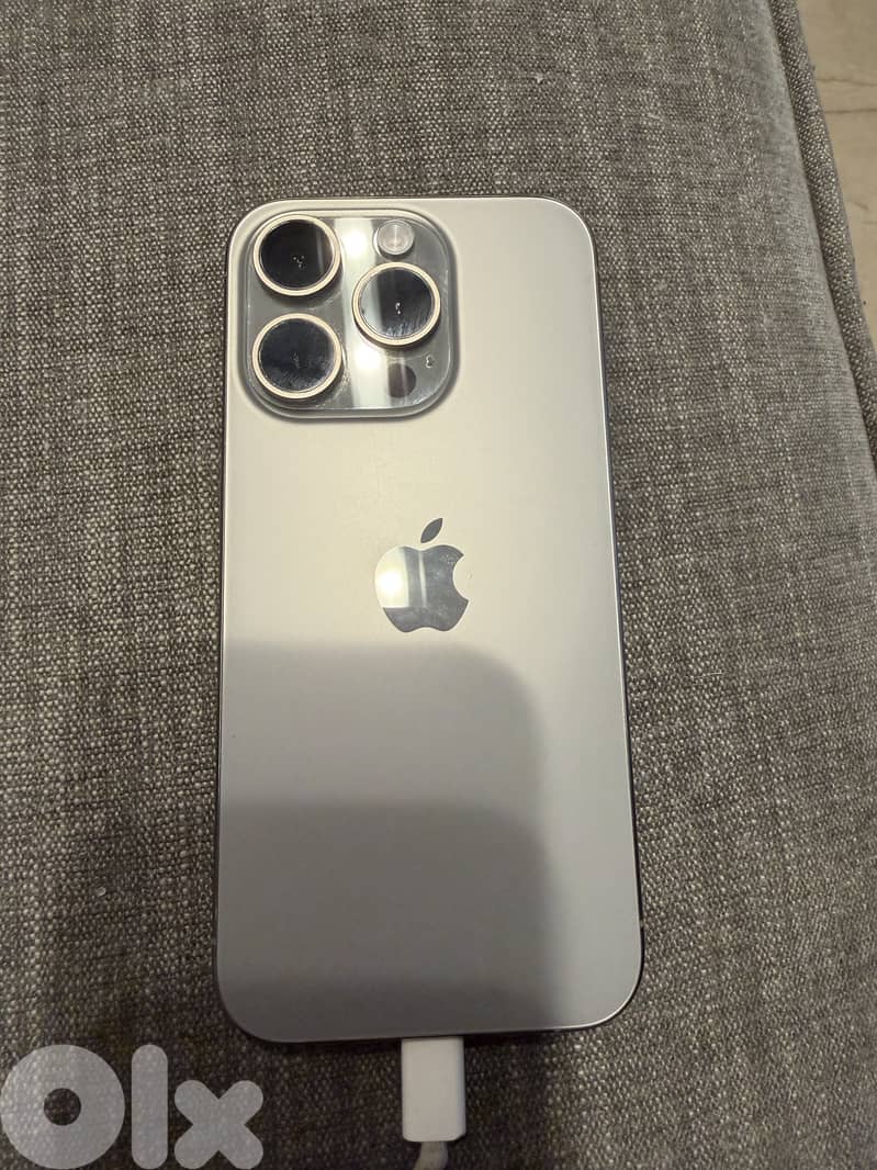 iPhone 15 pro 0