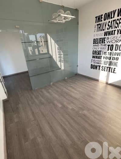 Jdeideh/ Excellent READY Office for Rent 850$ - الجديدة مكتب للإيجار