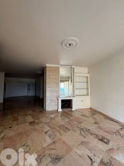 SPACIOUS APARTMENT IN AIN AL TINEH PRIME (180SQ) , (AM-253)