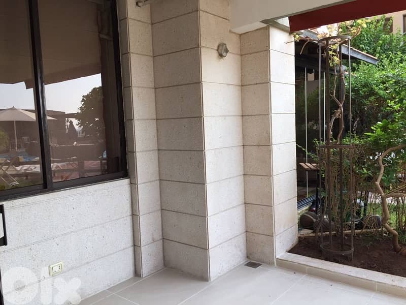 Full Renovated & Furnished Chalet with Private Garden & Facing Pool 12