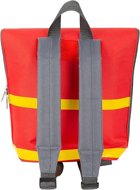 smallfoot-wooden emergency doctor's kit 5