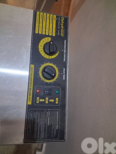 Dehydrator