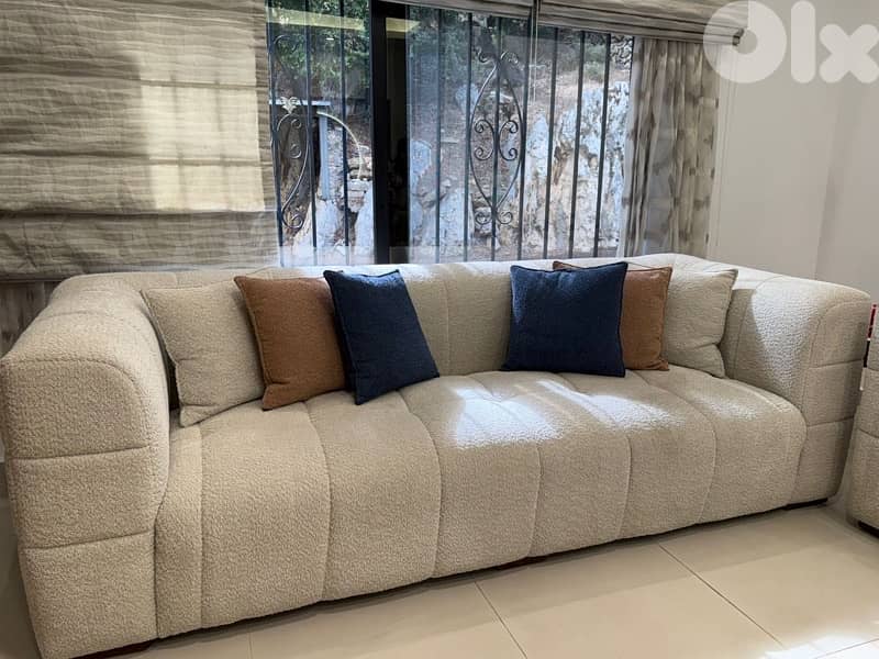 Living Room Sofas - غرفة جلوس 1