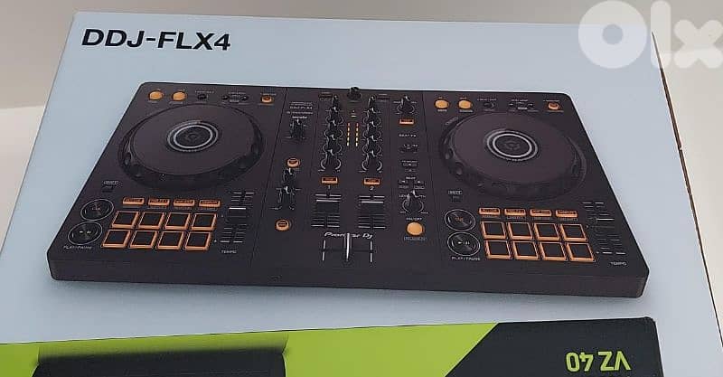 DDJ Flex 4 new with bag 0